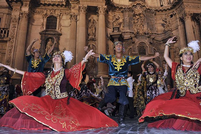 FESTIVAL INTERNACIONAL DEL FOLKLORE EN EL MEDITERRNEO