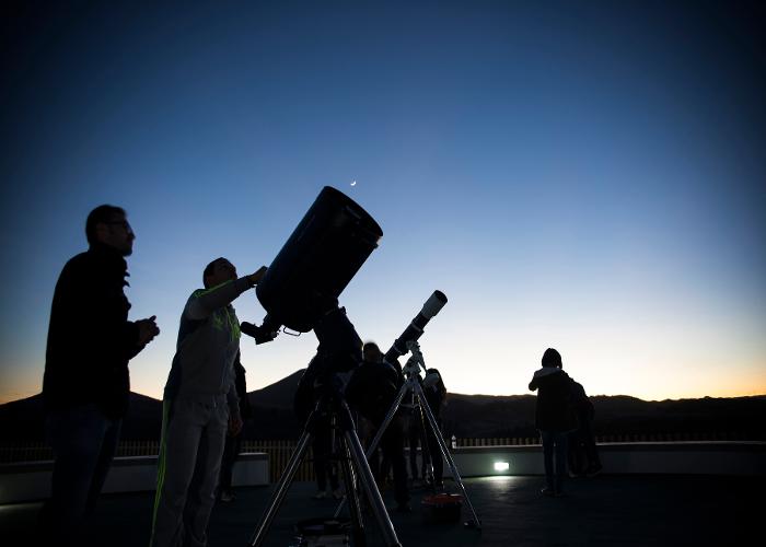  VISITA NOCTURNA AL OBSERVATORIO ASTRONMICO DEL CABEZO DE LA JARA