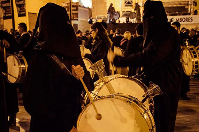 LA NOCHE DE LOS TAMBORES. SEMANA SANTA DE MULA