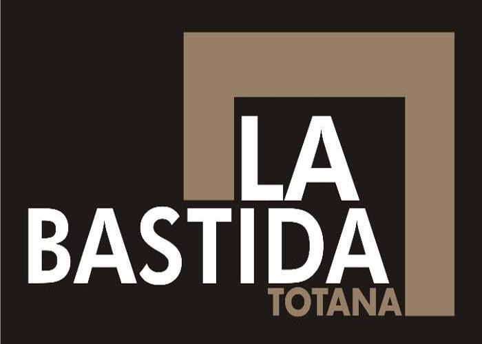 LA BASTIDA BAJO LAS ESTRELLAS (HORARIO 20:30H.)