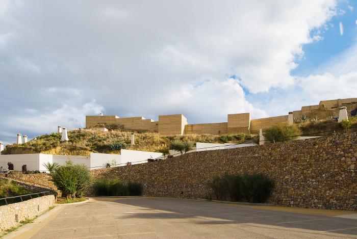 VISITAS GUIADAS A LAS CASAS CUEVA Y CASTILLO DE NOGALTE