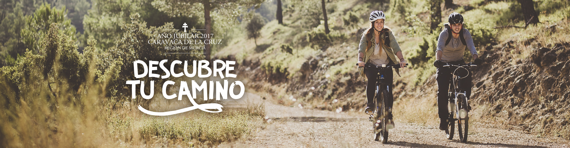 Ciclistas por el Camino de la Cruz