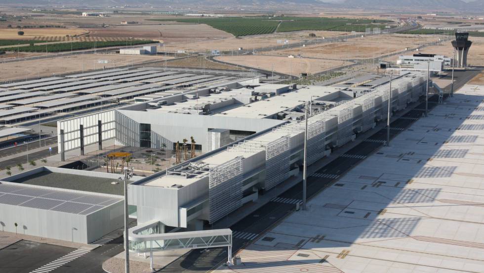 MURCIA INTERNATIONAL  AIRPORT  