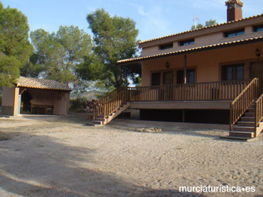 CASAS DEL EMBALSE DEL CENAJO- CASA 2