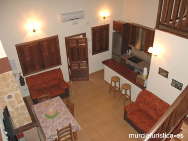 CASAS DEL EMBALSE DEL CENAJO- CASA 1