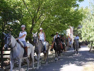 HOSPEDERA RURAL EL RETIRO (MORATALLA)