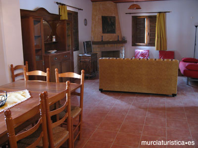 CASAS DE LAS SEORITAS. CASA FINA