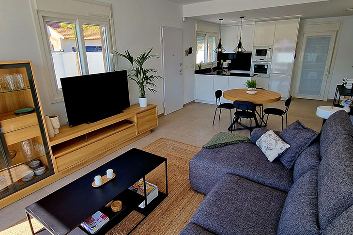 DOLS HOLIDAY HOMES DOLS HOLIDAY HOMES