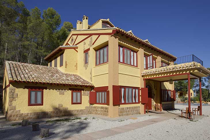 HOSPEDERA RURAL CASAS NUEVAS