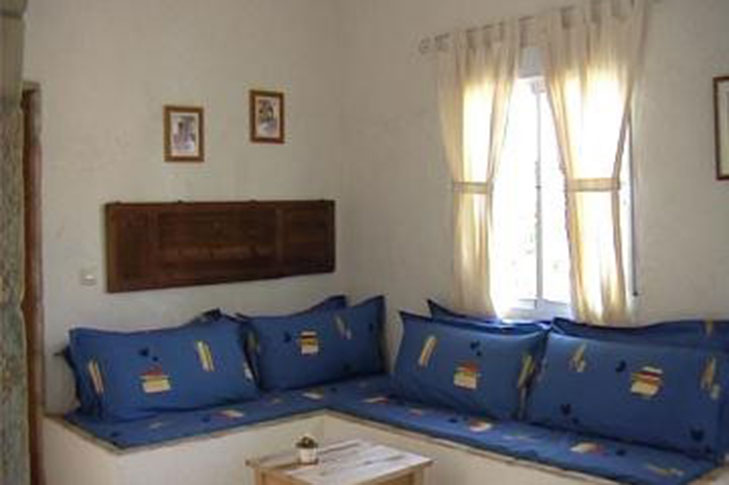 FINCA DOA SOFA MARA