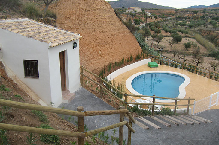 CASA CUEVA EL CHICAMO