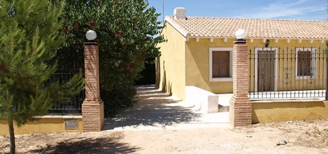 CORTIJO VILLA ROSA. CASA LOS CHOPOS