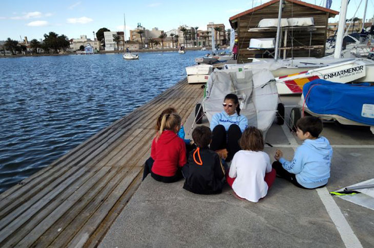 ESCUELA DE VELA CLUB NUTICO MAR MENOR