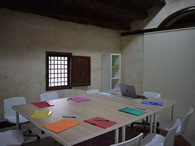 INSIGNES IDIOMAS