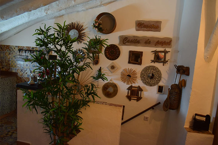 NUESTRA CASITA DE PAPEL