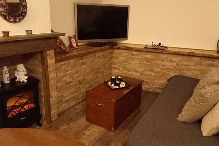 NUESTRA CASITA DE PAPEL