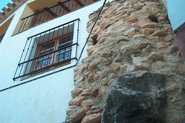 PLAZA DEL CASTILLO Y CALLE PESETA