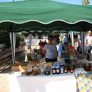 MERCADO ARTESANAL LOS MAYOS