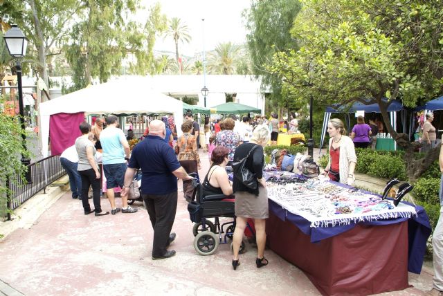 MERCADILLO DE LA FERIA