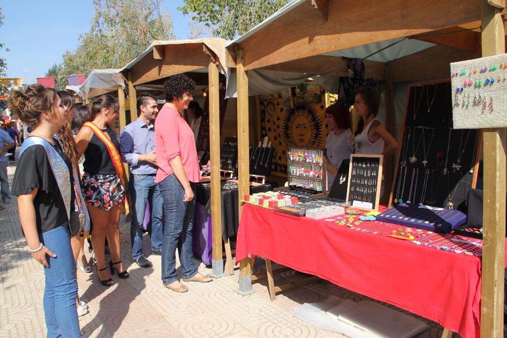 MERCADO DE ARTESANA DE PUERTO LUMBRERAS