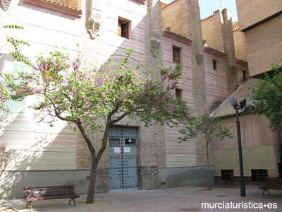 IGLESIA DE LA MERCED Y CONVENTO DE LOS PADRES FRANCISCANOS