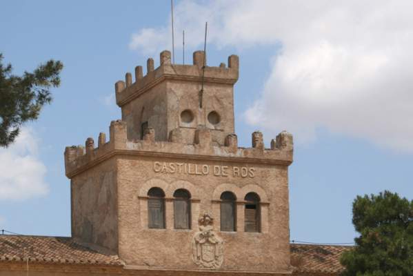 CASTILLO DE ROS