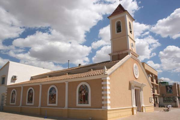 IGLESIA ROLDN VISTA LATERAL