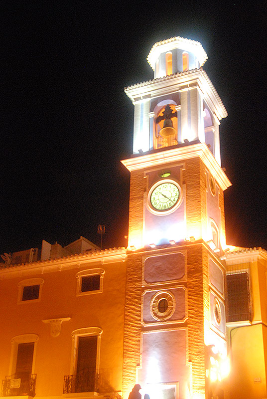 TORRE DEL RELOJ