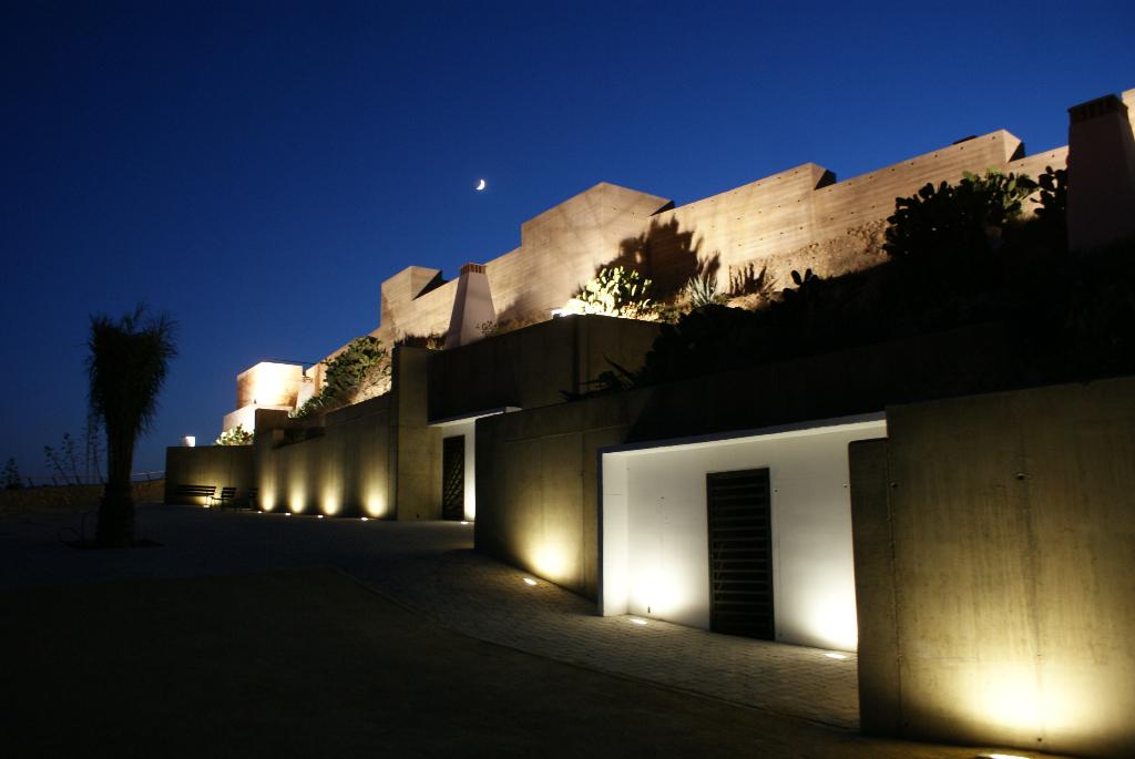 CASTILLO DE NOGALTE Y CASAS CUEVA - MIRADOR DE LA HISTORIA