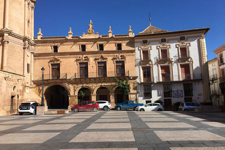 SALAS CAPITULARES DE LA COLEGIATA DE SAN PATRICIO