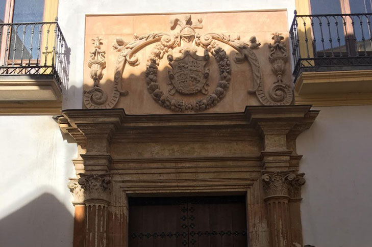 CASA DE LOS ALBURQUERQUE