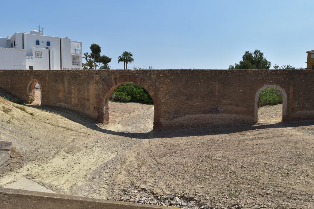 THE ARCO AQUEDUCT