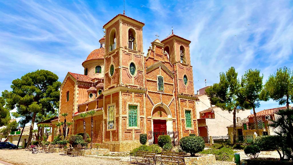 IGLESIA DE LA ERMITA