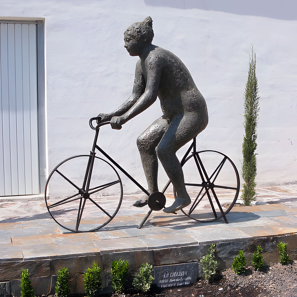 LA CICLISTA