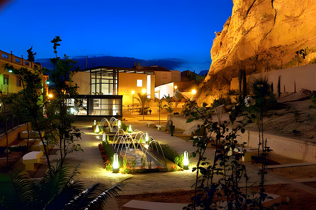 MUSEO ARQUEOLGICO LOS BAOS