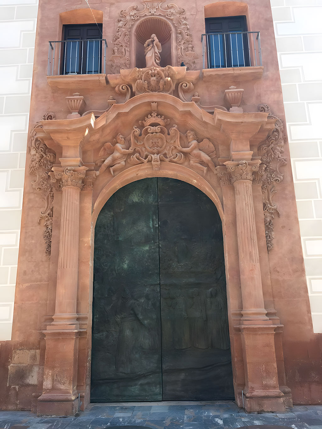 MUBBLA, MUSEO DE BORDADOS PASO BLANCO