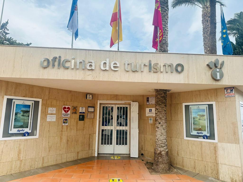 GUILAS - TOURIST OFFICE