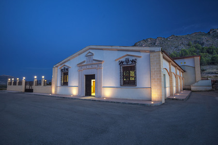 BODEGAS RIBERA DEL JU