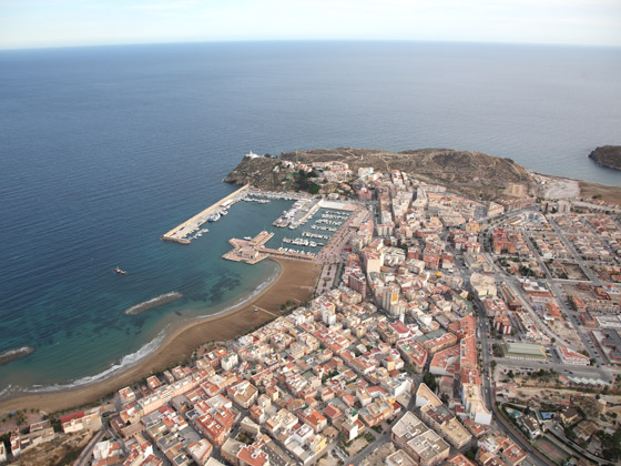 PLAYA DEL PUERTO DE MAZARRN