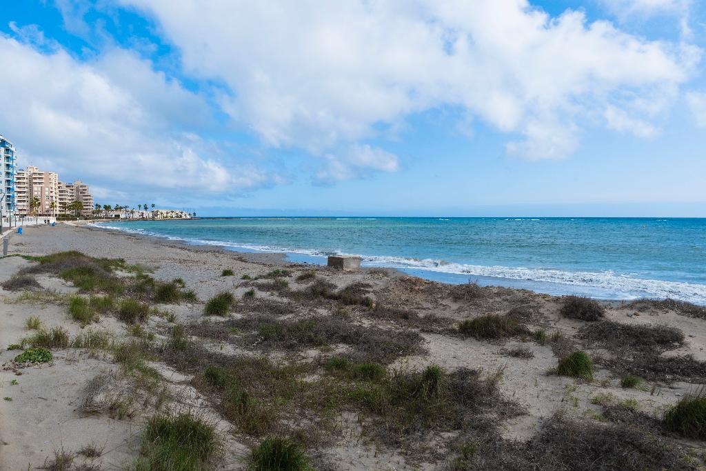 PLAYA EL PUDRIMEL