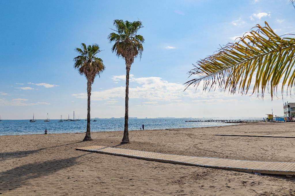 PLAYA BARNUEVO