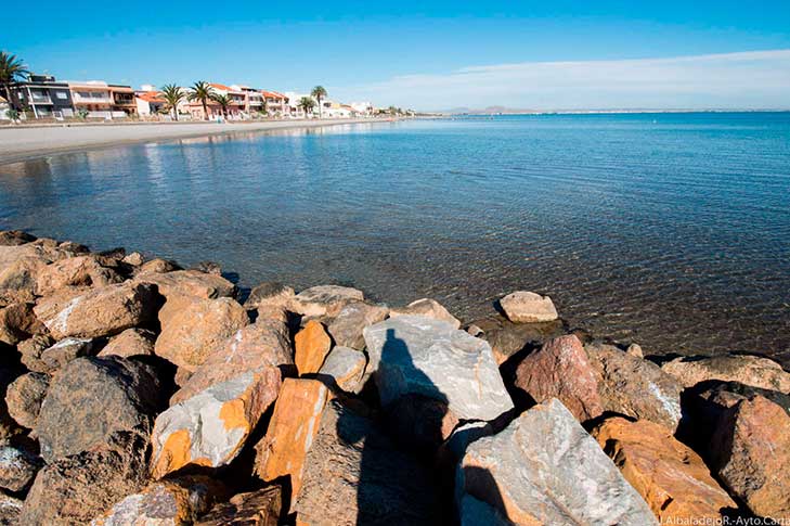 PLAYA DE LOS URRUTIAS