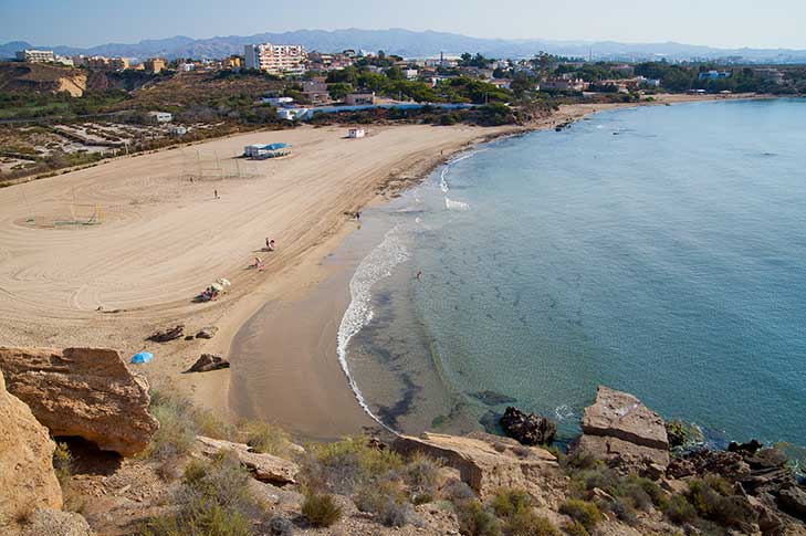 PLAYA DE CALARREONA