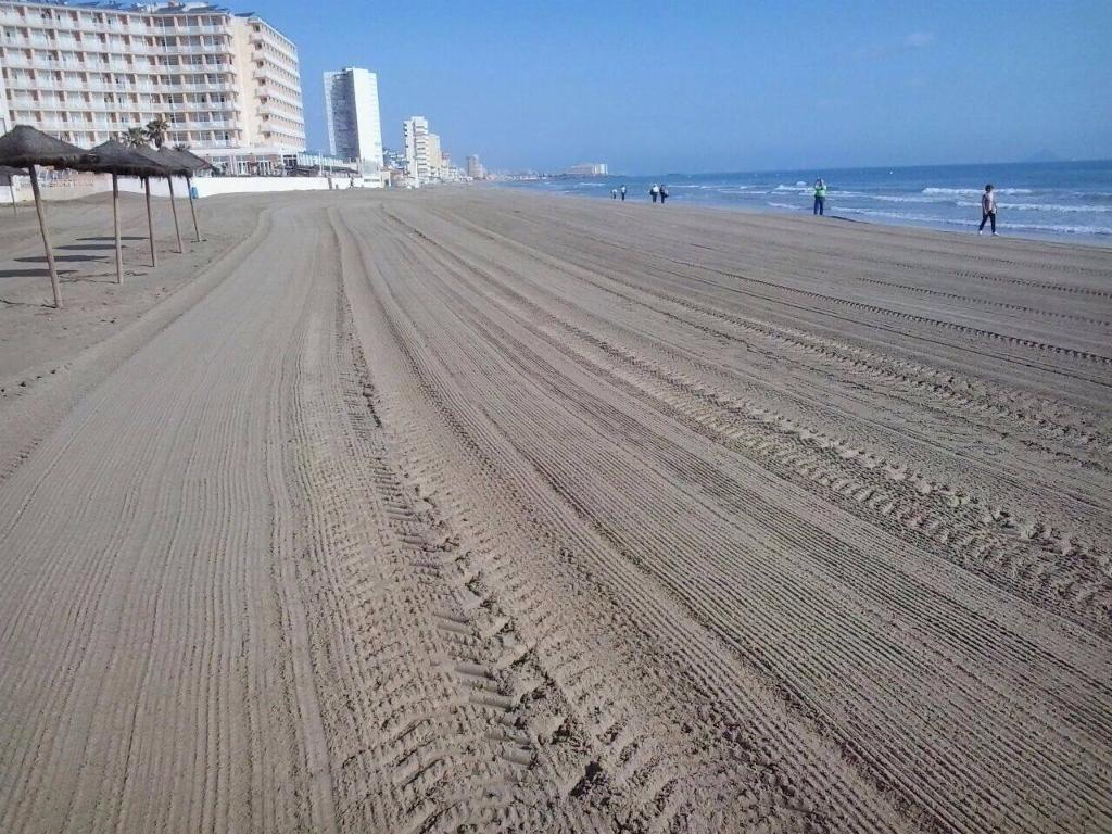 PLAYA DEL BARCO PERDIDO (PLAYA ENTREMARES)