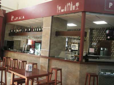 LA PLAZA BAR