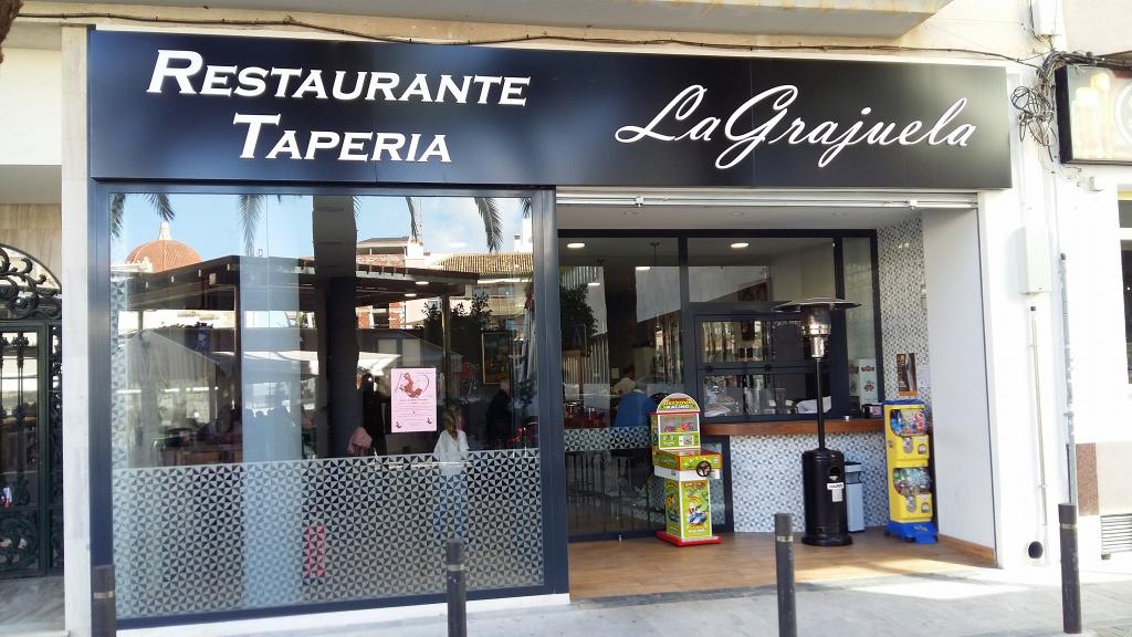 RESTAURANTE TAPERA  LA GRAJUELA