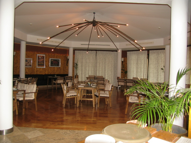 CLUB HOUSE GASTROBAR