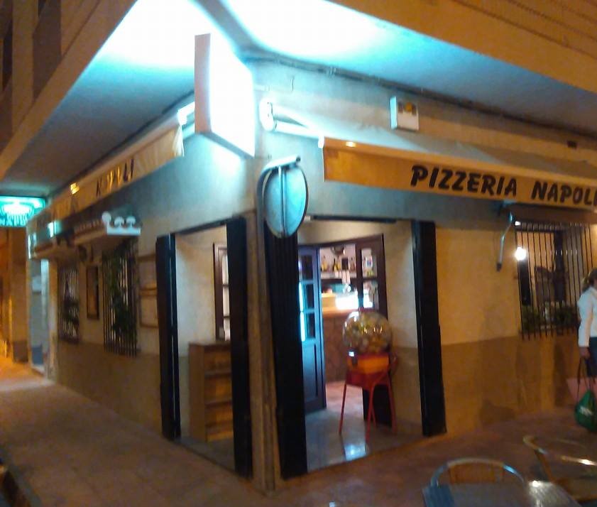 PIZZERIA NAPOLI