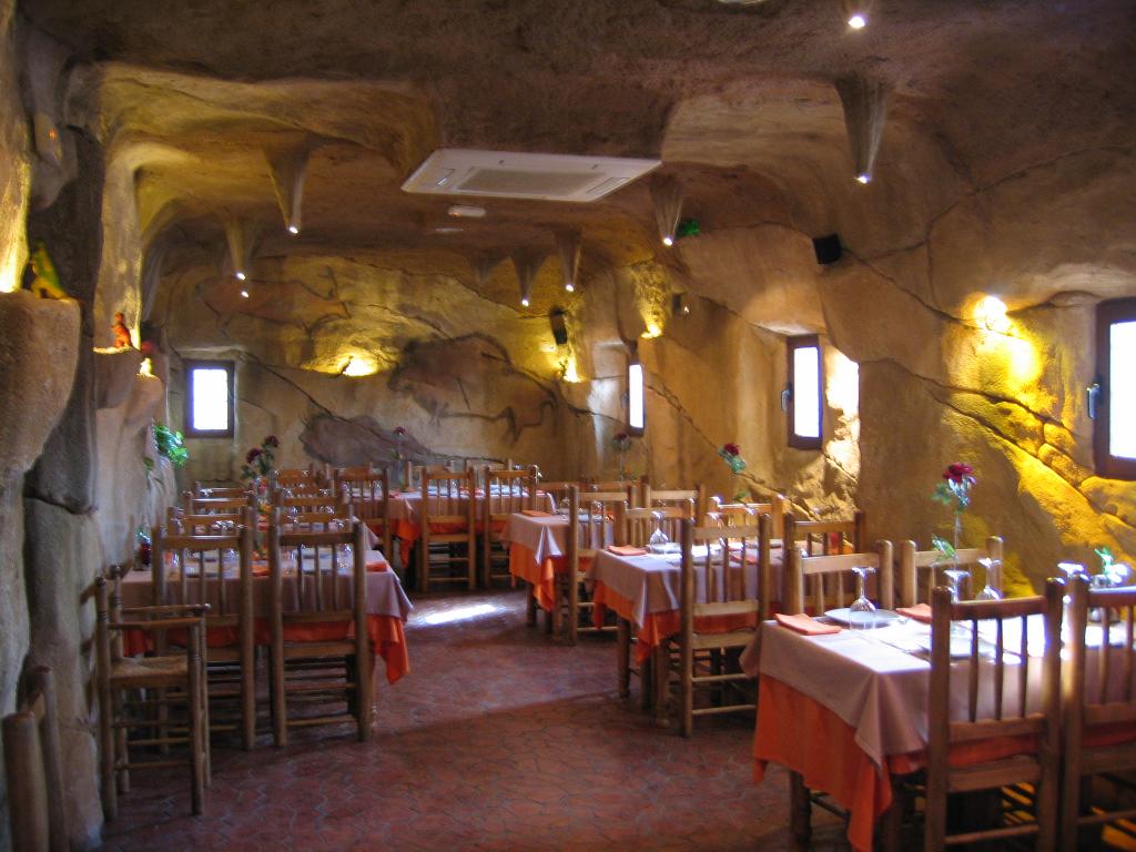 LA CAVERNA